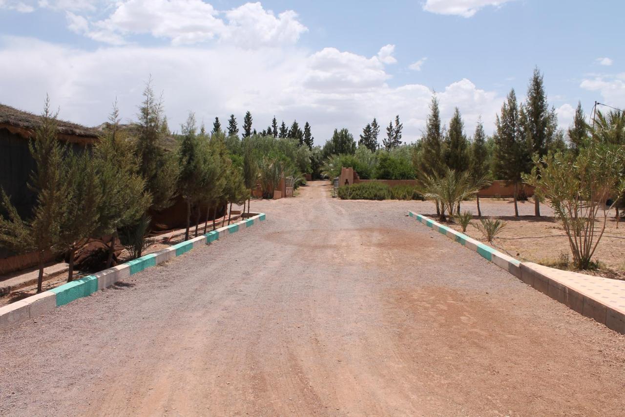 Dar Alfourssane Ferme D'Hote Варзазат Екстер'єр фото