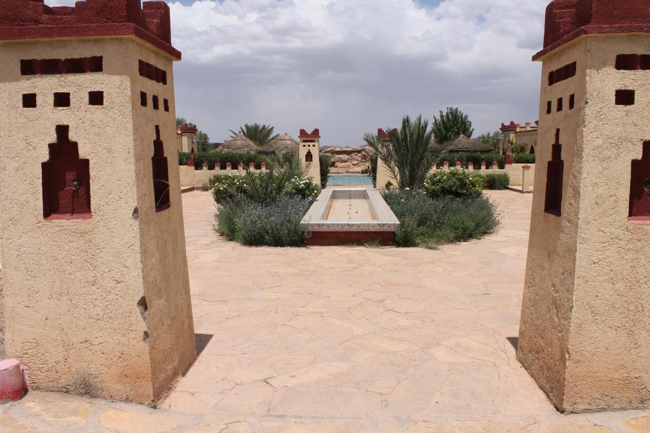 Dar Alfourssane Ferme D'Hote Варзазат Екстер'єр фото