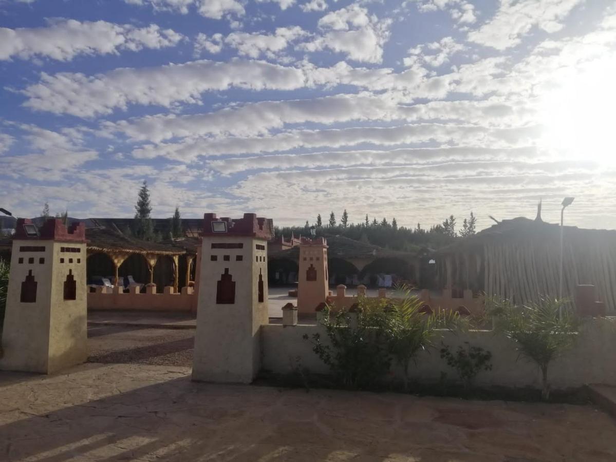 Dar Alfourssane Ferme D'Hote Варзазат Екстер'єр фото