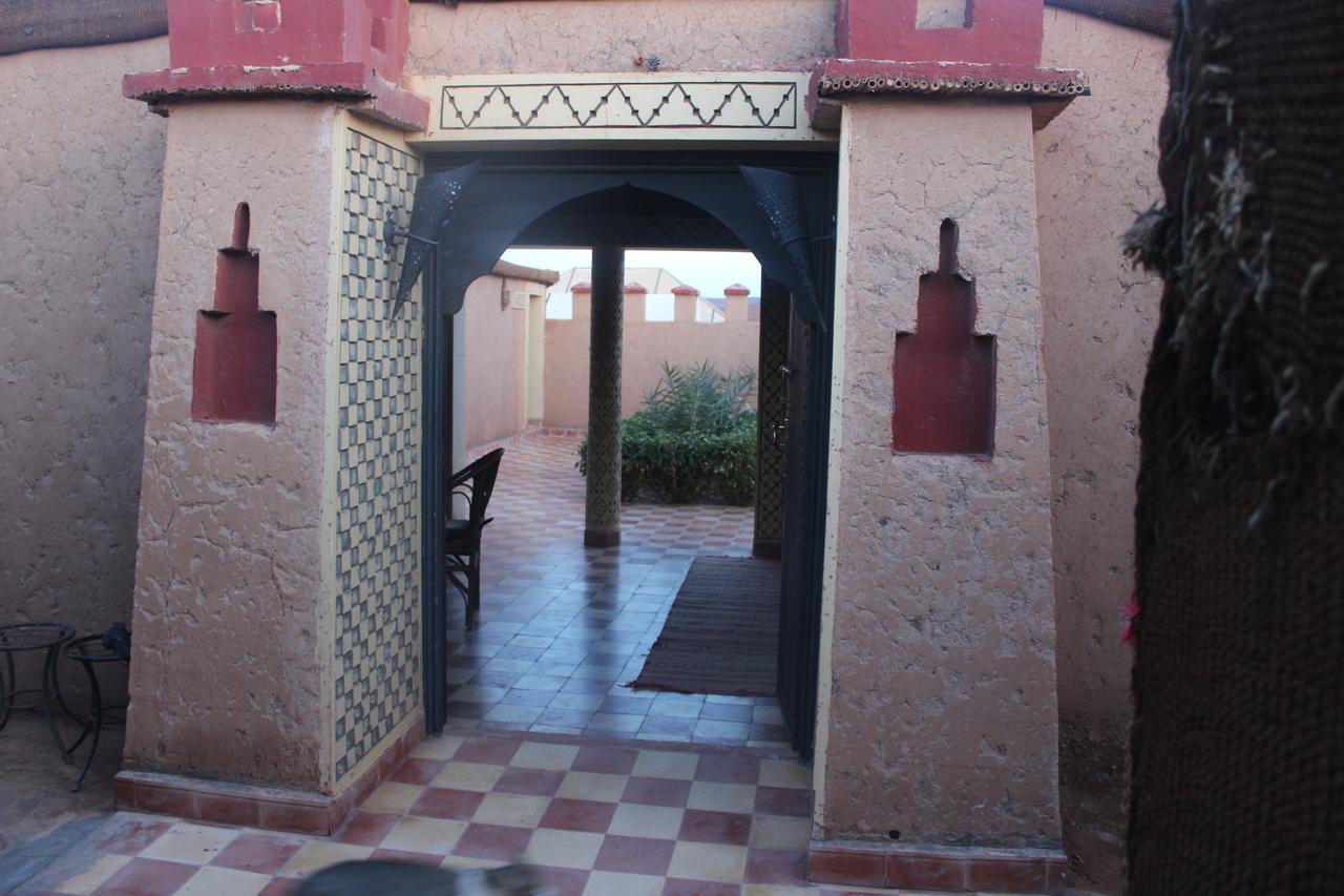 Dar Alfourssane Ferme D'Hote Варзазат Екстер'єр фото